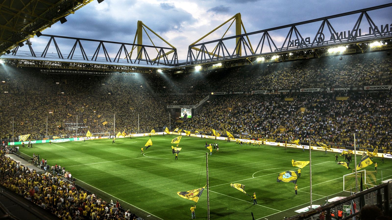 1548412522-borussia-dortmund-stadium-work.jpg